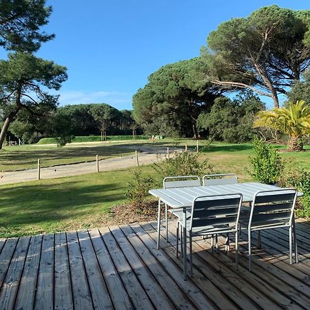 Les Salines Boyardville - Appart'Hotel Saint-Pierre-d'Oleron Exteriör bild